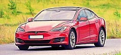 Участники Pwn2Own поборются за электромобиль Tesla Model 3